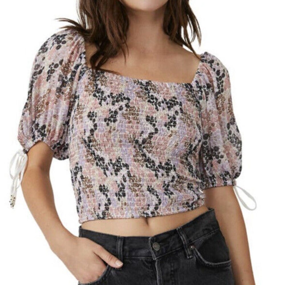 Free People Smocked Puff Sleeve Crop Top Floral Size Medium NWT